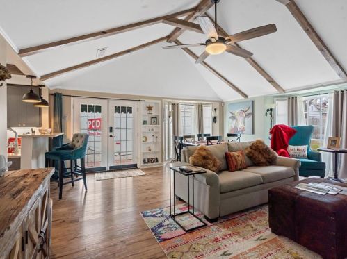 6116 Locke Ave, Fort Worth TX  76107-5515 exterior