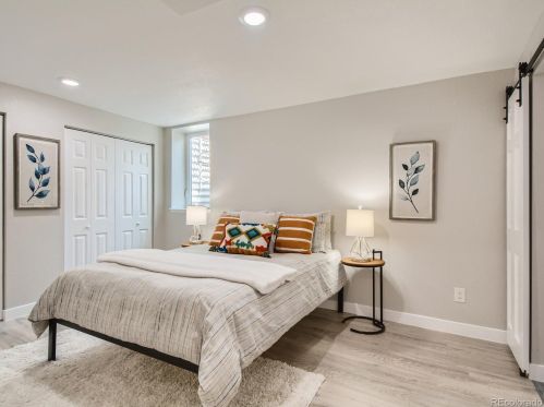 2220 Olive St, Denver CO  80207-4054 exterior