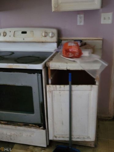 6608 Runlet Way, Rex GA 30273 exterior