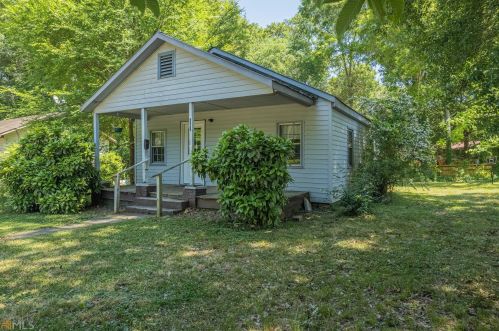 429 Grogan St, Lavonia, GA 30553-1432