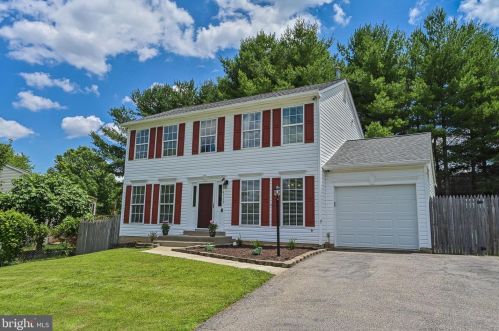 14129 Rockinghorse Dr, Woodbridge, VA 22193-3768