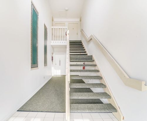 3357 Alpine Pl, Cincinnati, OH 45211-3562