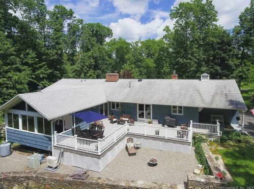 148 Great Hollow Rd, Woodbury, CT 06798-3312