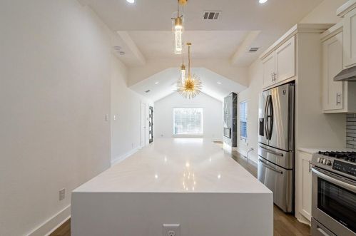 1522 Arizona Ave, Dallas TX  75216-1408 exterior