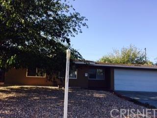 2043 Sweetbrier St, Palmdale, CA 93550-4055