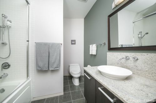 11300 79th St, Willowbrook IL  60527-5107 exterior