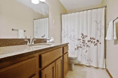 8743 Highwood Way, Saint Paul MN  55124-9456 exterior