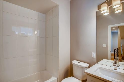 3320 Washington St, Englewood CO 80113-5854 exterior