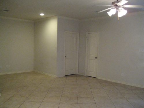 2316 Janna Way, Carrollton TX  75006-1509 exterior