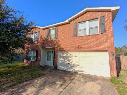 2048 Vanamen Ct, Conroe, TX 77304-1601