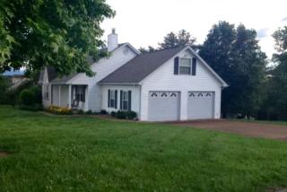 1305 Amber Ln, Pigeon Forge, TN 37862-6104