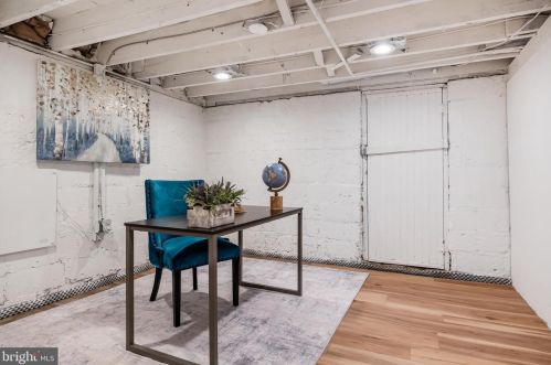 244 Hopkins Ave, Haddonfield NJ  08033-1409 exterior