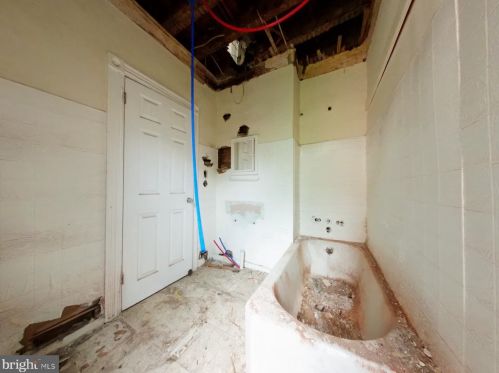 3544 15 St, Philadelphia PA 19140-4102 exterior