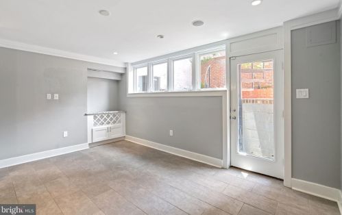 1726 Lombard St, Philadelphia PA  19147-1531 exterior