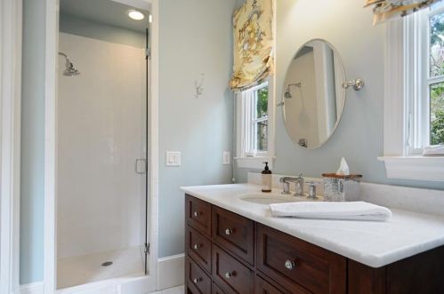 2672 Ellwood Dr, Atlanta GA  30305-3866 exterior