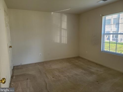 14151 Cuddy Loop, Woodbridge VA  22193-5913 exterior
