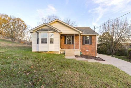4725 Ashley Way, Hermitage, TN 37076-1758
