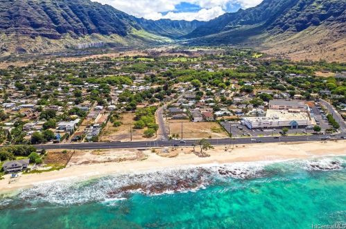 84814 Maiola St, Nanakuli, HI 96792-4620