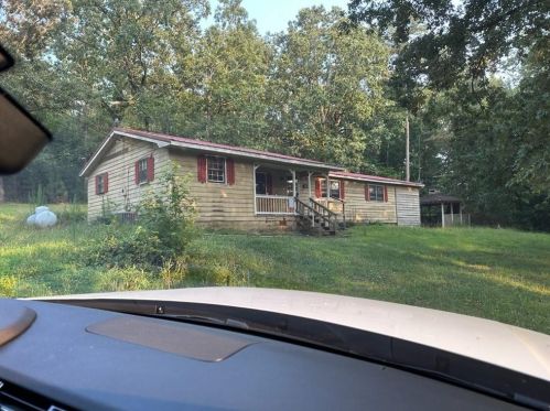 1388 Shope Lake Rd, Rydal, GA 30171-1777
