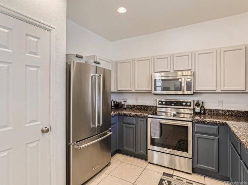 6390 Xanadu St, Englewood CO 80111-2465 exterior