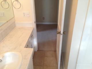 4127 Riverside Dr, Tulsa OK  74105-3828 exterior