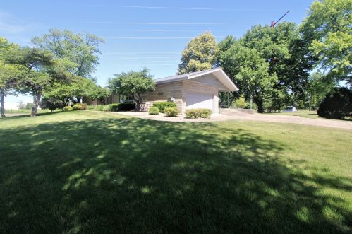 3119 Galena Dr, Joliet, IL 60435-1100