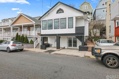 189 Front St, Perth Amboy, NJ 08861-4701