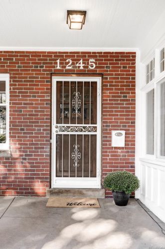 1245 York St, Denver, CO 80210-1912