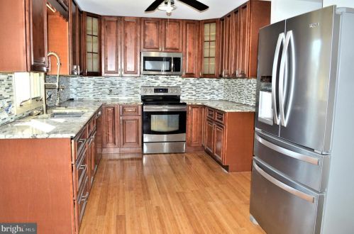 1408 Walnut Bottom Rd, Carlisle, PA 17015-9145