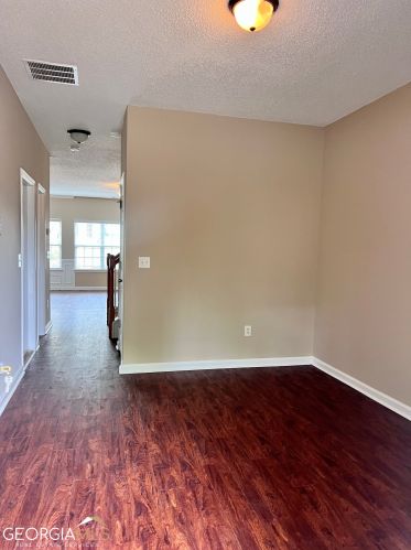 2594 Capella Cir, Atlanta GA  30331-3873 exterior