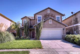 3054 Point Grey Rd, Ceres, CA 95307-9221