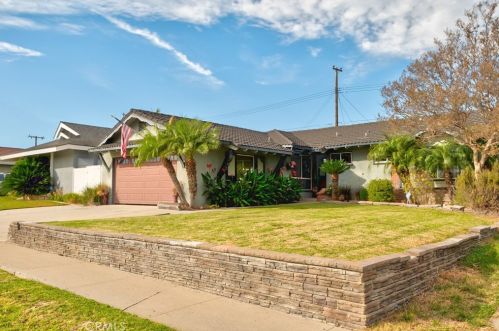 2541 Greenbrier Ln, La Habra, CA 90631-6247