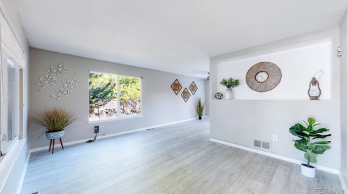 5289 Ventura Way, Denver, CO 80015-2357