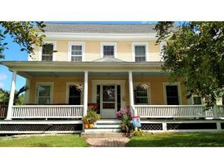 83 Christian Hill Rd, Amherst, NH 03031-3319