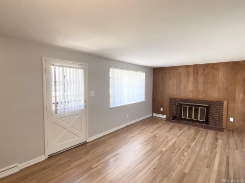 4712 Cody St, Denver, CO 80033-3126