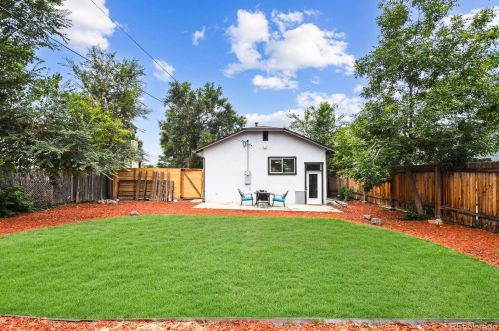 842 Grove St, Denver CO  80204-3223 exterior