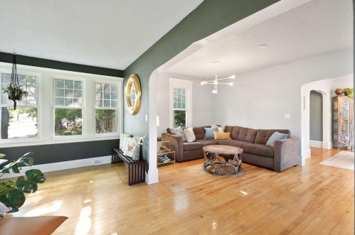 3103 Franklin Ave, Minneapolis MN  55406-1132 exterior