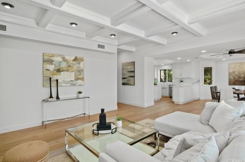 780 25th St, Upland CA  91784-1109 exterior