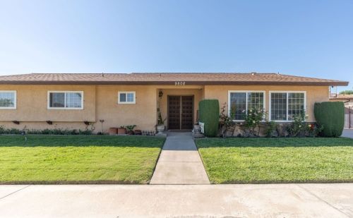 9808 Encina Ave, Bloomington, CA 92316-1613