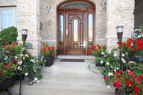 4216 Overhill Ave, Chicago, IL 60706-1009