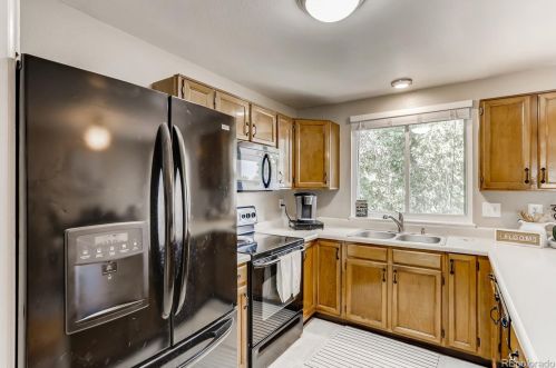 19495 Nassau Dr, Aurora CO  80013-4554 exterior