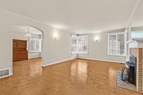 366 El Paseo, Millbrae, CA 94030-2314