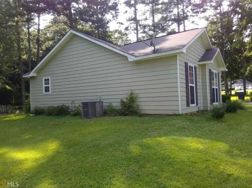 118 Ridgefield Cir, Lagrange, GA 30241-6518