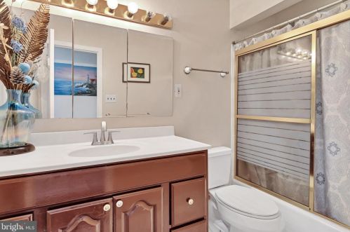 13015 Morningside Ln, Silver Spring MD 20904-3158 exterior