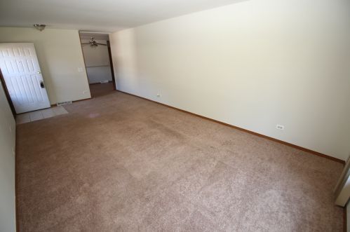 454 Lorraine Ave, Addison IL  60101-4880 exterior
