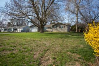 201 Wayland St, Springfield, MO 65807-2960