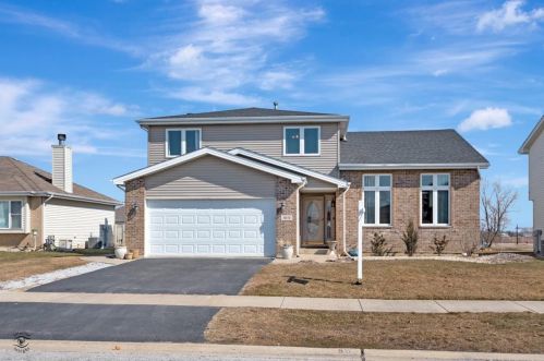 1611 Mallards Cv, Sollitt, IL 60401-3428