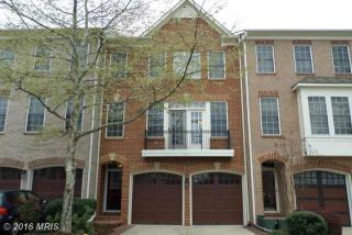 132 Herndon Mill Cir, Herndon, VA 20170-4479