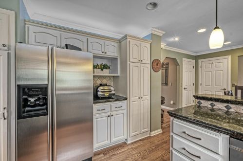 412 Bucher Ave, Saint Paul MN  55126-4661 exterior