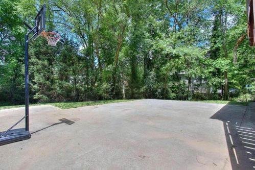 4693 Rivercliff Dr, Lilburn GA  30047-4736 exterior